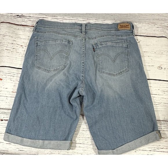Levis Womens Jean Shorts Size 14 Light Blue Denim Cuffed Hem Longer 10” Length - Picture 2 of 9